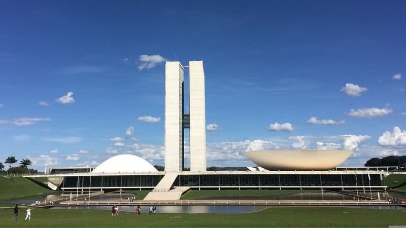 Funções dos Parlamentares: Do Vereador ao Presidente do Brasil